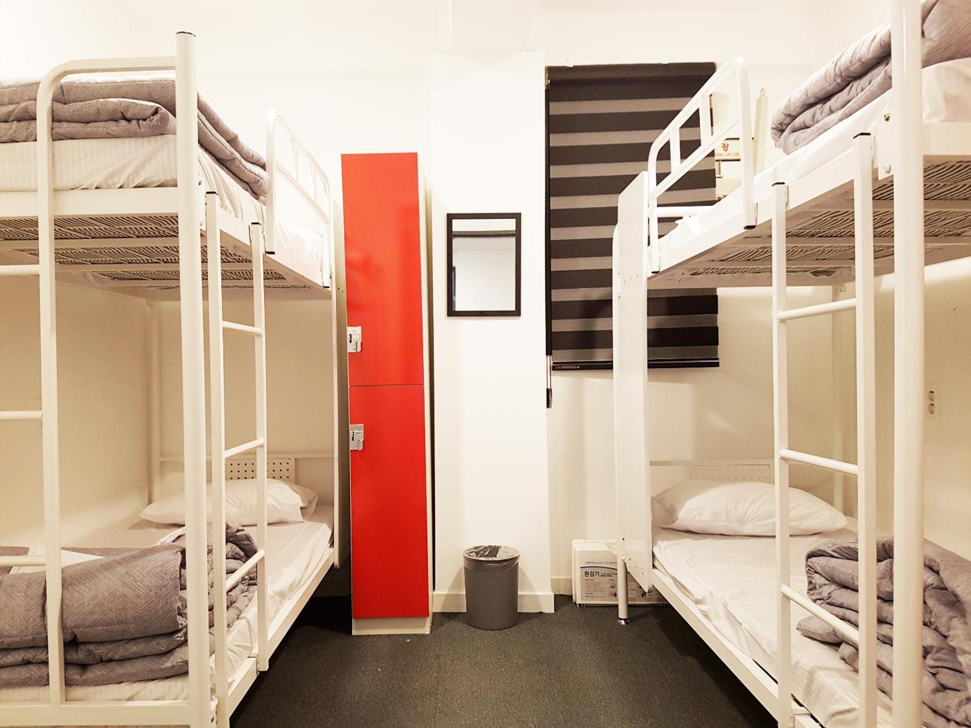 One Way Guesthouse Μπουσάν Δωμάτιο φωτογραφία