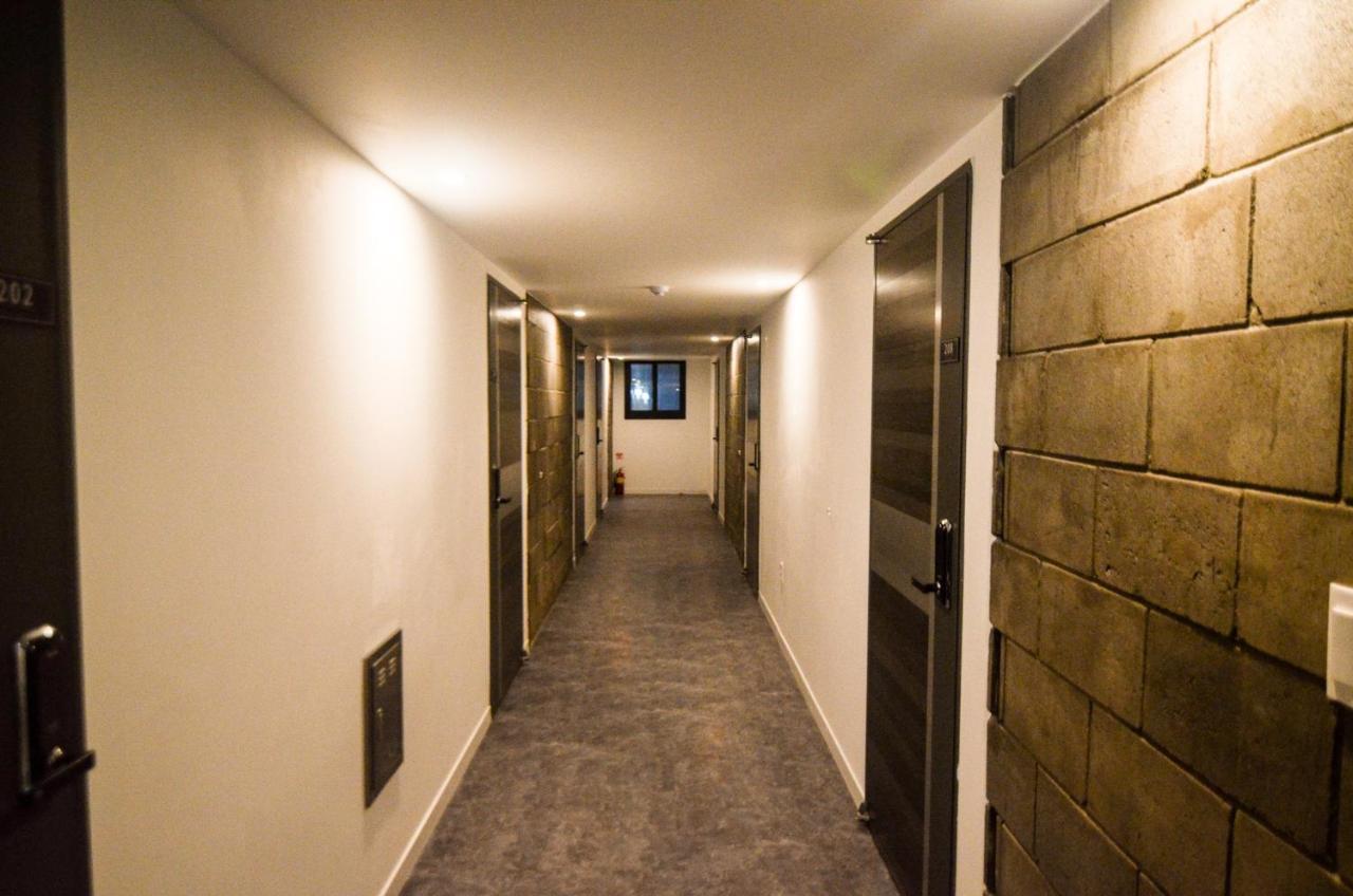 One Way Guesthouse Μπουσάν Εξωτερικό φωτογραφία