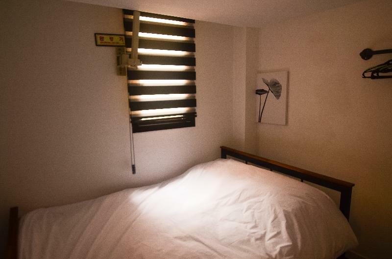 One Way Guesthouse Μπουσάν Εξωτερικό φωτογραφία